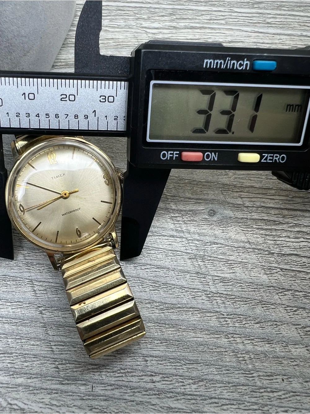 VTG Timex Marlin Mechanical Men's Gold-Tone Classic Analog Watch